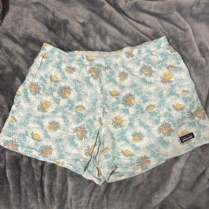 Floral Blue Patagonia Baggies 5”